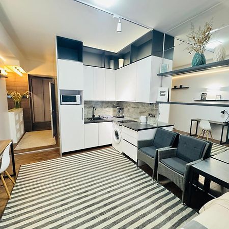 Rentnow Modern Lux Apartment In Centre Chisinau Exterior foto